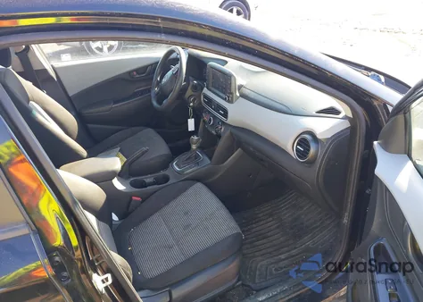 2020 Hyundai Kona Se z USA, uszkodzony, nr VIN KM8K12AA9LU512762